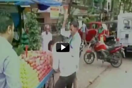 Watch Video: MNS workers in Mumbai abuse fruit vendor from UP