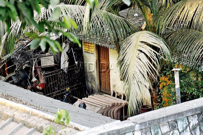 BMC’s night shelter in Bandra West for the homeless. Pics/ Pradeep Dhivar