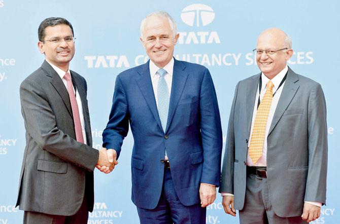 Australian Prime Minister Malcolm Turnbull with TCS MD & CEO, Rajesh Gopinathan and TCS COO N Ganapathy Subramaniam. Pic/PTI