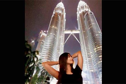 'Mohejo Daro' actress Pooja Hegde holidays in Malaysia