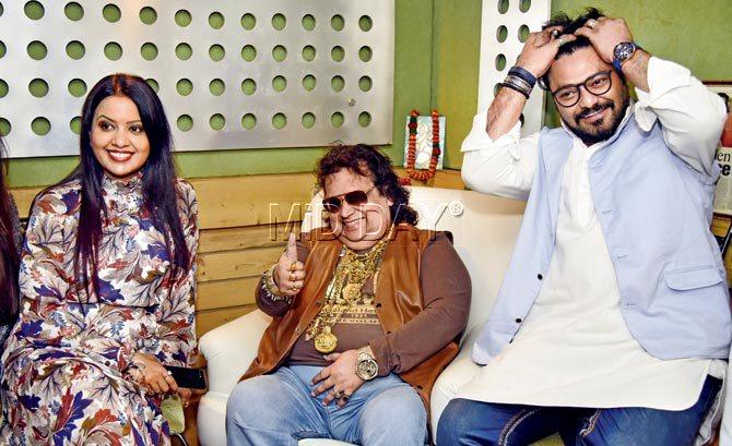 Amrita Fadnavis, Bappi Lahiri and Babul Supriyo at the recording of a song from the film, Do Pal Pyar Ke, at Lahiri’s recording studio in Andheri yesterday. Pic/Shadab Khan
