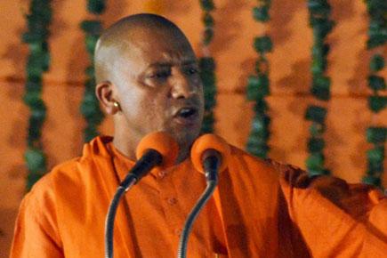CM Yogi inaugurates startup, says media blame government for small issues