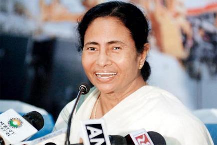 CBI books top Trinamool leaders in Narada case, Mamata says 'political game'