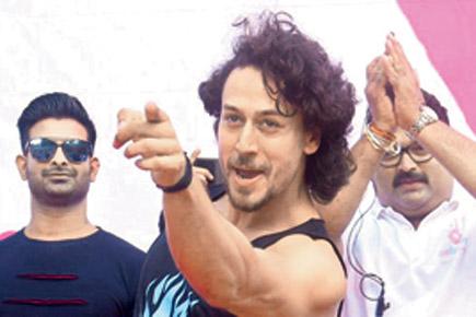 Let's nacho! Tiger Shroff shows off his dance moves at a street festival