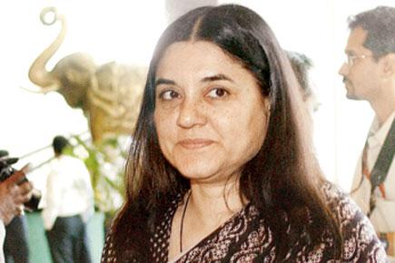 Maneka Gandhi now wants the father's name optional in caste certificates