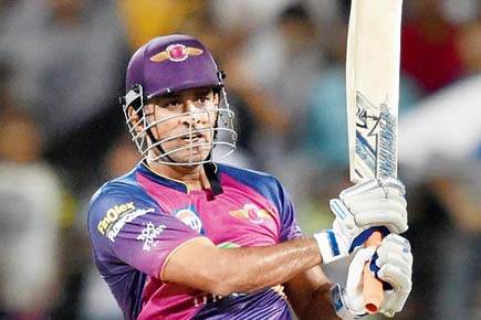 IPL 2017: MS Dhoni smashes Sunrisers Hyderabad and critics too!
