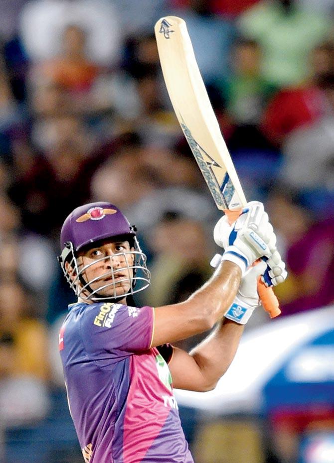  RPS’ MS Dhoni during his match-winning 34-ball 61 against Sunrisers Hyderabad in Pune recently. Pic/PTI