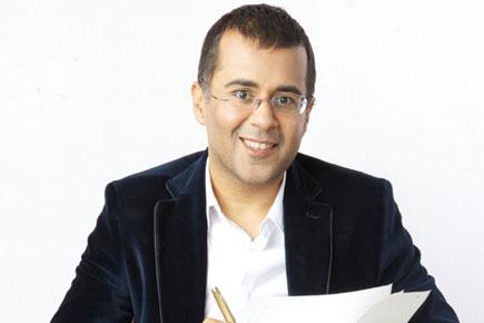 Now, Chetan Bhagat accused of lifting 'One Indian Girl' story
