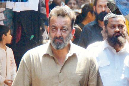Sanjay Dutt gets emotional on last day of his comeback film 'Bhoomi' shoot