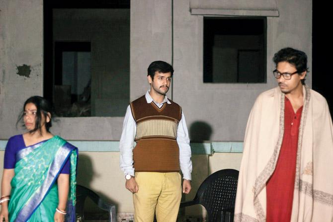 Director Indrodeepto Roy’s new play is an adpatation Badal Sarkar’s Saari Raat