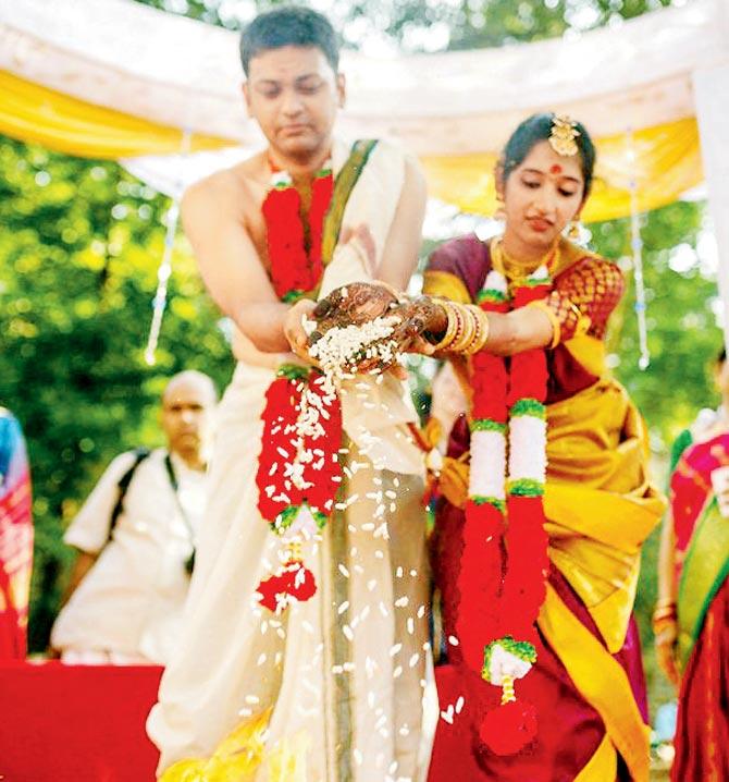 Shasvathi Siva with husband Kartik opted for a fully vegan wedding, from mains to desserts. Pic/Ramkumar Ramachandran from Frontal Knots 