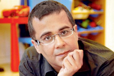 Chetan Bhagat: Students should know how to market themselves