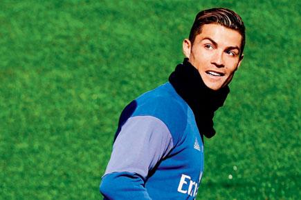 Cristiano Ronaldo goes past Jimmy Greaves as top-scorer