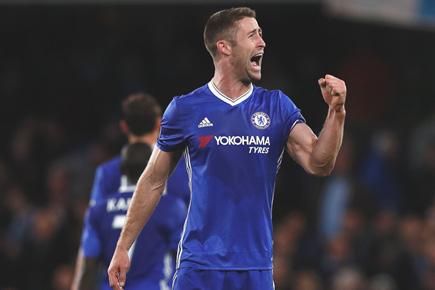 EPL: Chelsea beat Manchester City but Tottenham keep the title race alive