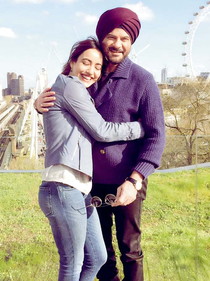 Neha Sharma and Anil Kapoor