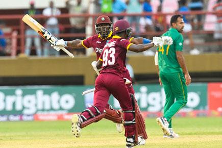 Record-setting West Indies beat Pakistan in 1st ODI by 4 wickets