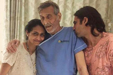 Bollynews Fatafat: We cannot recognize Vinod Khanna in this picture  