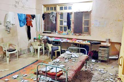Shocking! Students in Mumbai hostels stay in these torturous conditions