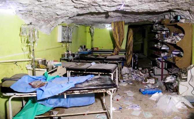 A picture taken on April 4, 2017 shows destruction at a hospital room in Khan Sheikhun, a rebel-held town in the northwestern Syrian Idlib province, following a suspected toxic gas attack. Photo/ AFP