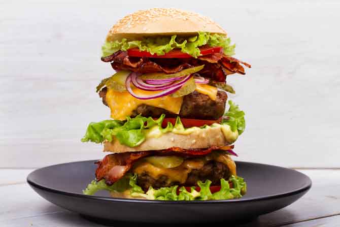 This Mumbai pub offers ‘fully loaded’ burger at the price of your weight