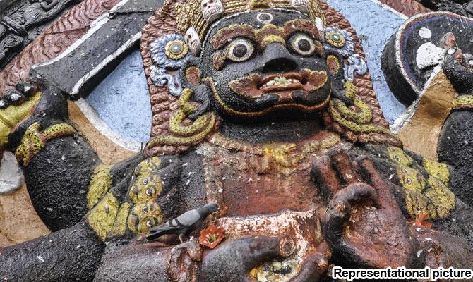 Man beheads mother before Kali idol in West Bengal