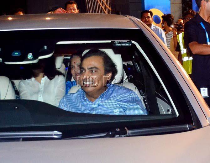 Spotted: Mukesh Ambani in a jovial mood with mom Kokilaben, son Anant