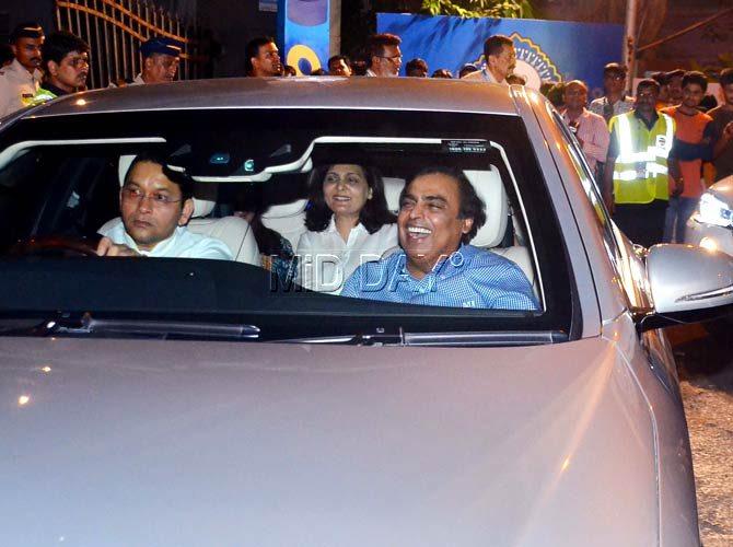 Spotted: Mukesh Ambani in a jovial mood with mom Kokilaben, son Anant