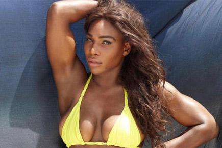 Serena Williams flaunts cleavage in sexy bikini