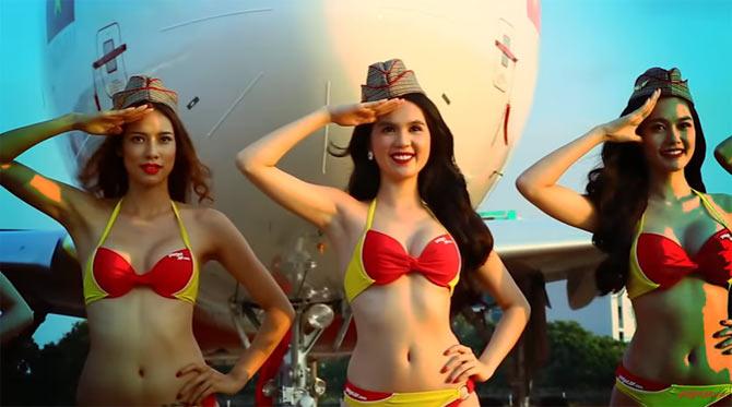 This airline has airhostesses in bikinis