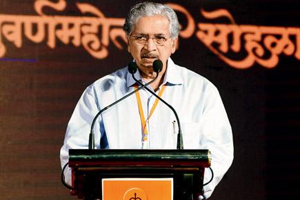 Shiv Sena leader Subhash Desai offers to quit over corruption charges