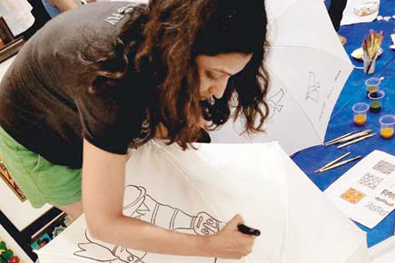 here's where you can learn quirky indi-art Gond print in Dadar