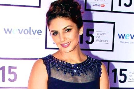Here's why actress Huma Qureshi keeps a distance from media