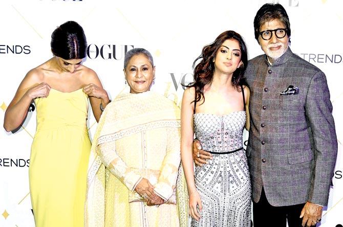 Shweta Nanda, Jaya Bachchan, Navya Naveli and Amitabh Bachchan
