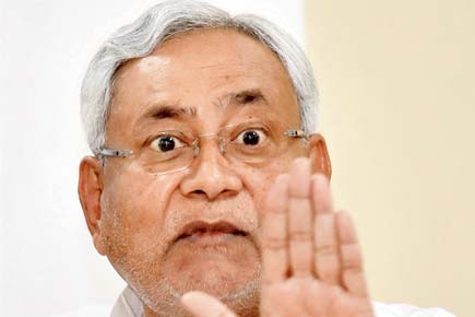 Embarrassment for Nitish Kumar as Bihar canal collapses 