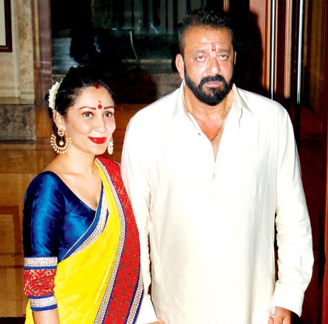 Sanjay Dutt with wife Maanayata