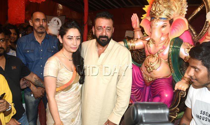 Sanjay Dutt and wife Maanayata