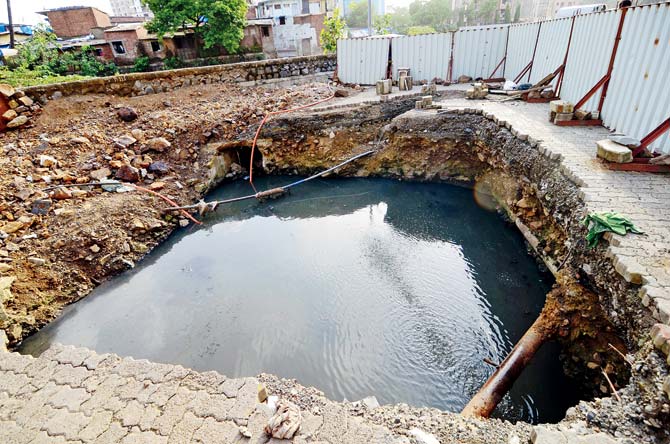 CAG has pointed out that BMC failed to start the sewerage project works that were planned in 2007. Representation pic