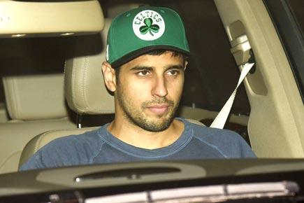Sidharth Malhotra refutes rumours of not being happy with 'A Gentleman'