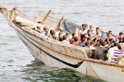Smugglers topple boat with 180 African migrants, drowning 5