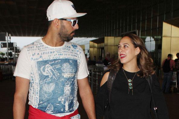 Photos: Yuvraj Singh and wife Hazel Keech at Mumbai airport