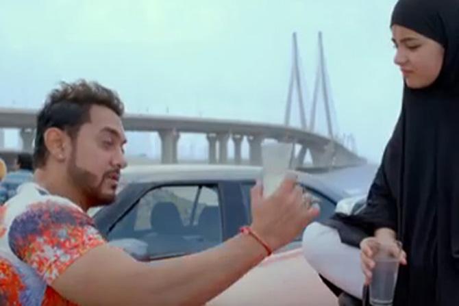 Secret Superstar Trailer Out! Aamir Khan dons a quirky look, Zaira is endearing