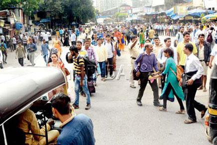 BEST strike in Mumbai: Private vehicles make a killing during morning rush
