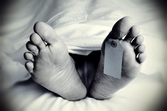 Thane: 75-year-old man dies after falling from 21st floor of his residential building