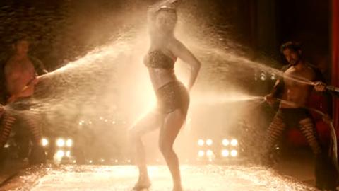 [Image: sunny-leone-hot-song-l.jpg?tr=w-480,h-270]