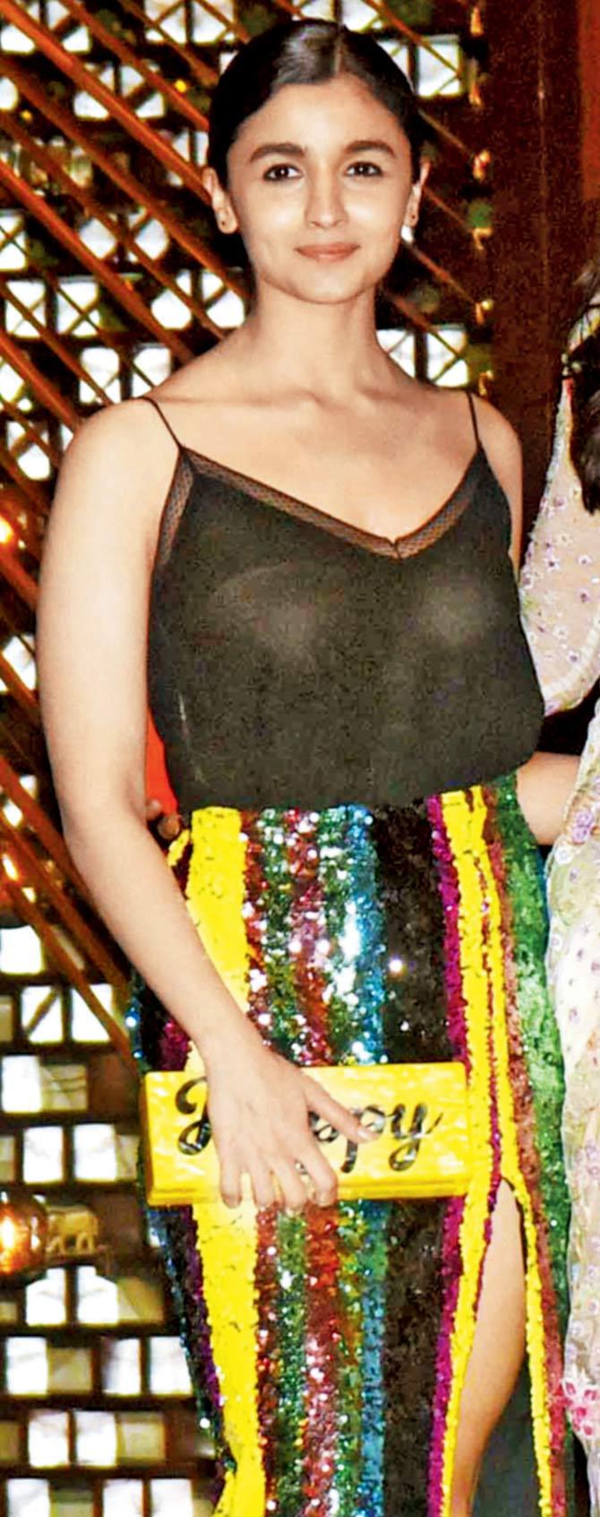 Combine multiple trends, such as sequins, stripes and multicolour, like actor Alia Bhatt. Pic/Yogen Shah