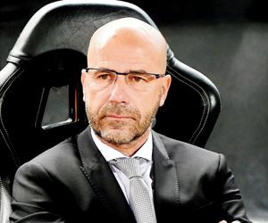 Borussia Dortmund sack boss Peter Bosz