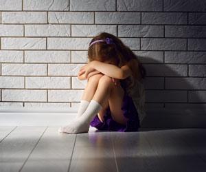 5-year-old girl raped by a 12-year-old boy while playing outside her house