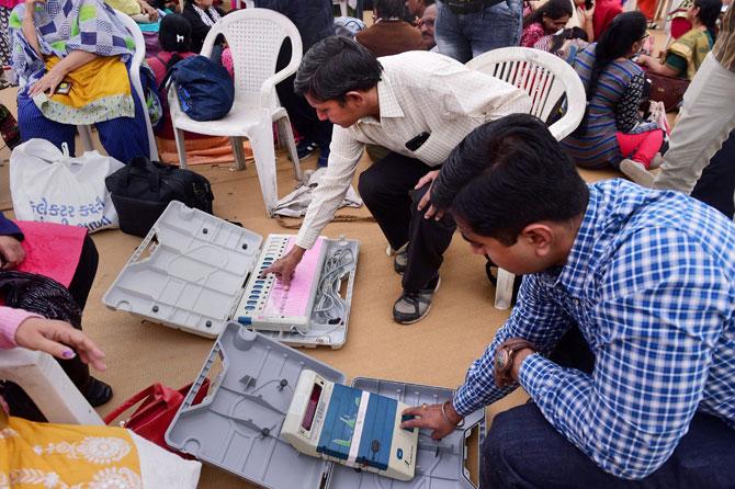 30% ballotting as voting picks up in Gujarat second phase