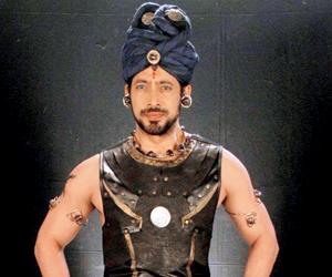 Hrishikesh Pandey feels lucky to have double role in Porus