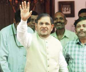 Sharad Yadav: Will continue fighting against undemocratic style of functioning